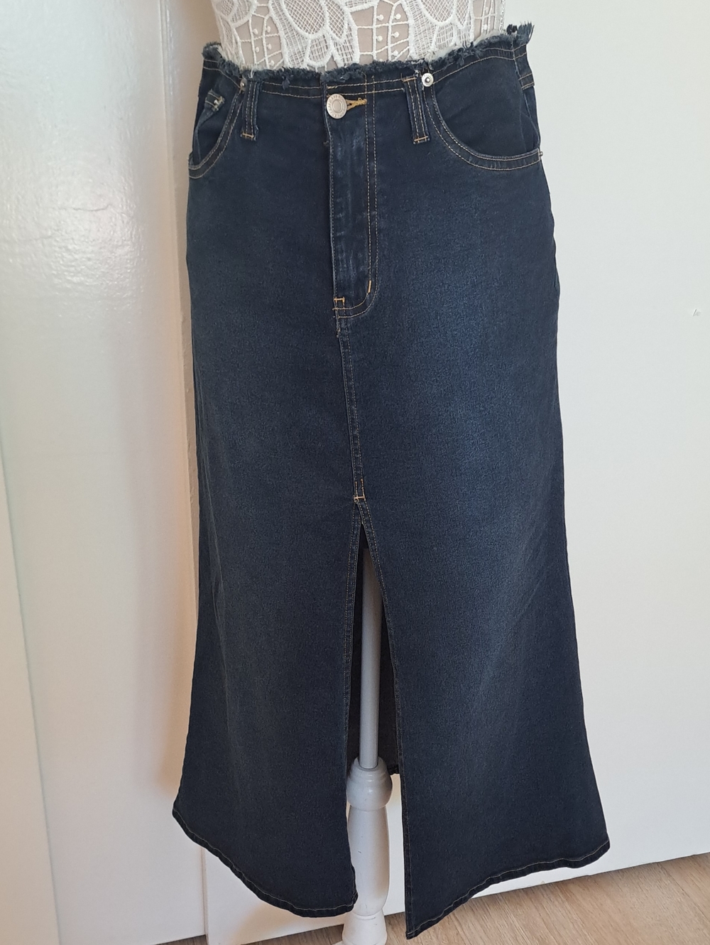 AC - 3998 access  basic Blue Demin Maxi Skirt